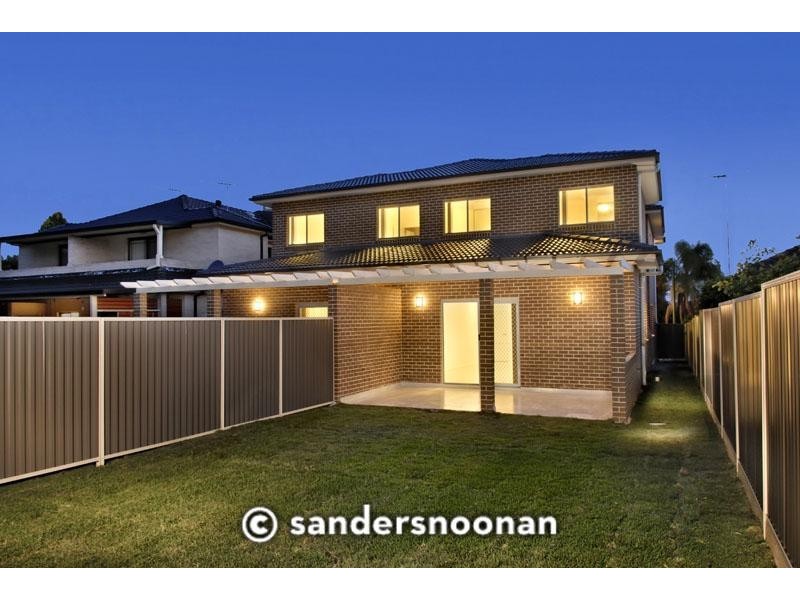 12 Blackshaw Avenue, Mortdale NSW 2223