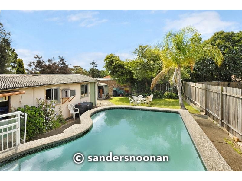 20 Bungalow Road, Peakhurst NSW 2210