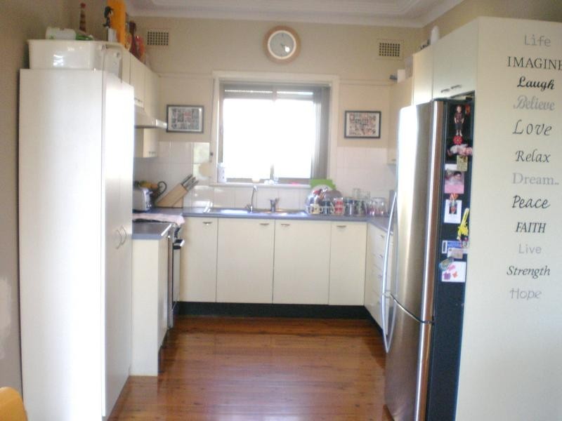 3 Eva Street, Roselands NSW 2196