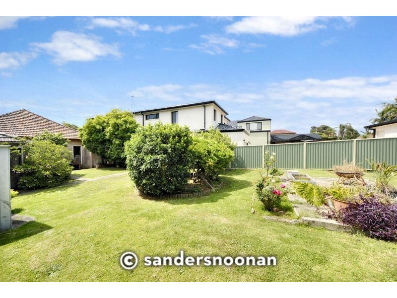 3 Junction Road, Peakhurst NSW 2210