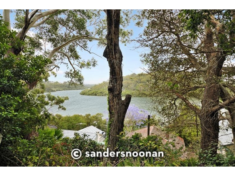 44 Boronia Parade, Lugarno NSW 2210