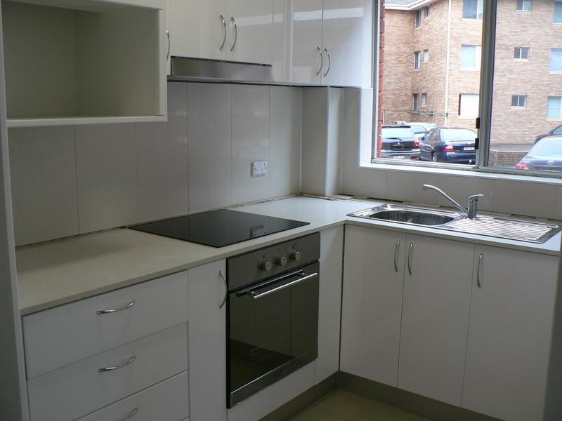 2/13 Thurlow Street, Riverwood NSW 2210