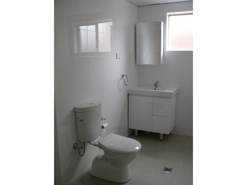 2/13 Thurlow Street, Riverwood NSW 2210