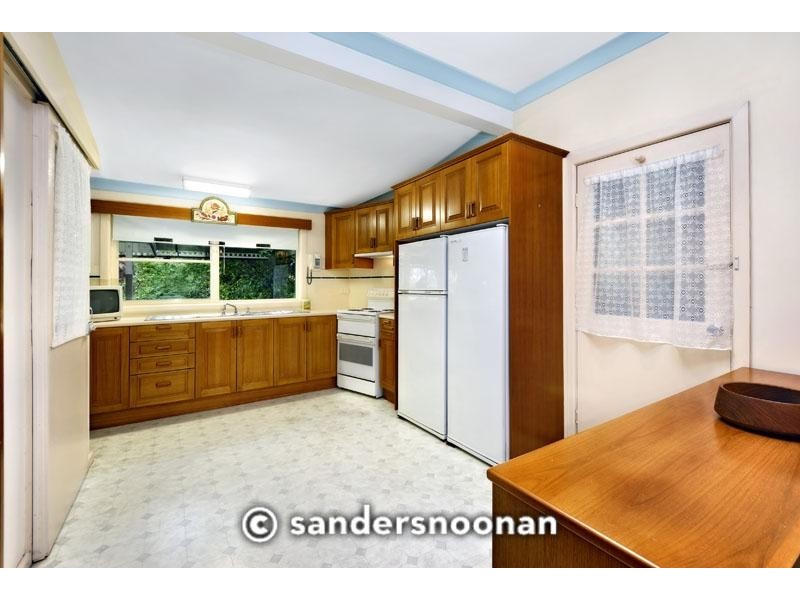 12 Koorabel Street, Lugarno NSW 2210