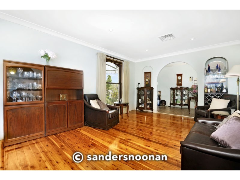 39 Koorabel Street, Lugarno NSW 2210