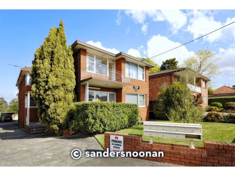 2/126 Railway Parade, Mortdale NSW 2223
