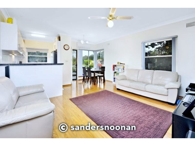 2/126 Railway Parade, Mortdale NSW 2223