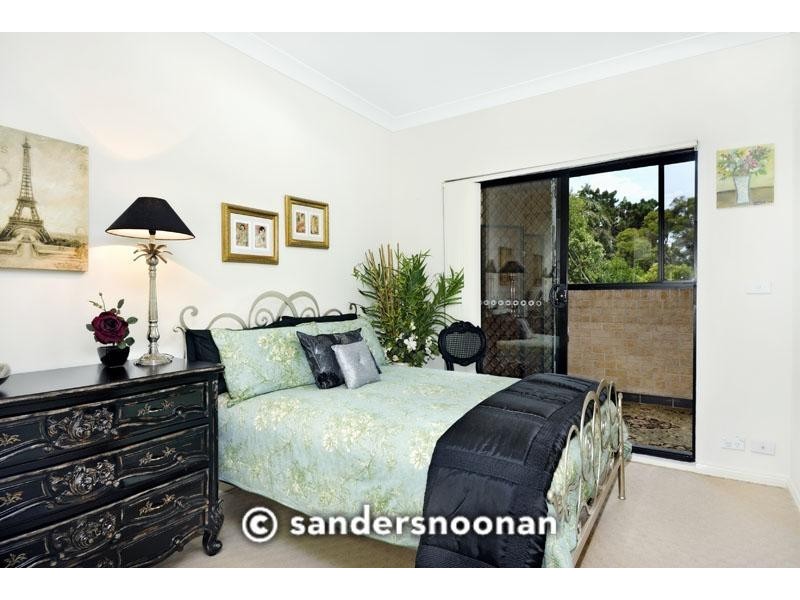 17a Barry Avenue, Mortdale NSW 2223