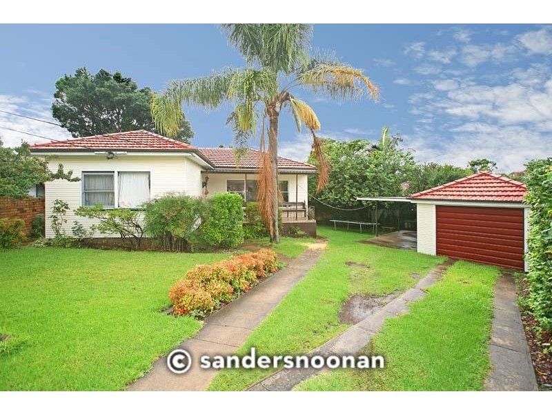 13 Angus Avenue, Peakhurst NSW 2210