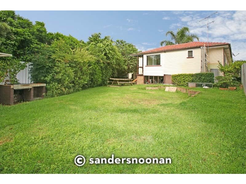 13 Angus Avenue, Peakhurst NSW 2210