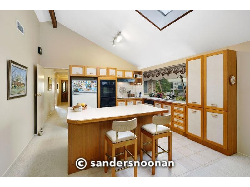 2 McManus Place, Lugarno NSW 2210