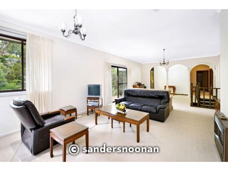 25 Oak Street, Lugarno NSW 2210