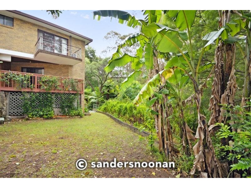 25 Oak Street, Lugarno NSW 2210