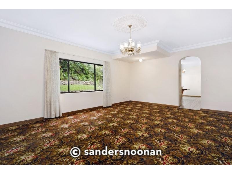 12 Banksia Place, Lugarno NSW 2210