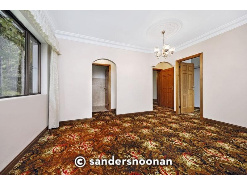 12 Banksia Place, Lugarno NSW 2210