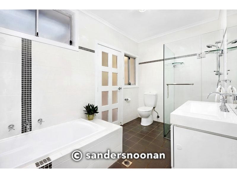 73 Lawrence Street, Peakhurst NSW 2210