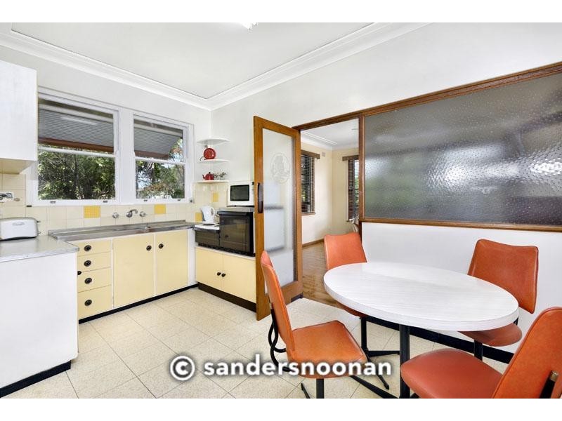 16 Kingsgrove Avenue, Kingsgrove NSW 2208