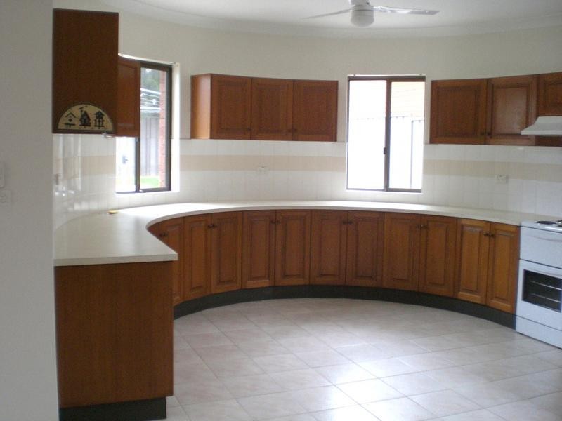 31 Gowlland Parade, Panania NSW 2213