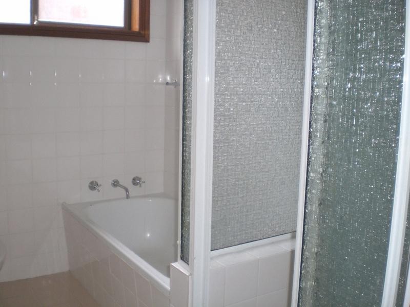 31 Gowlland Parade, Panania NSW 2213