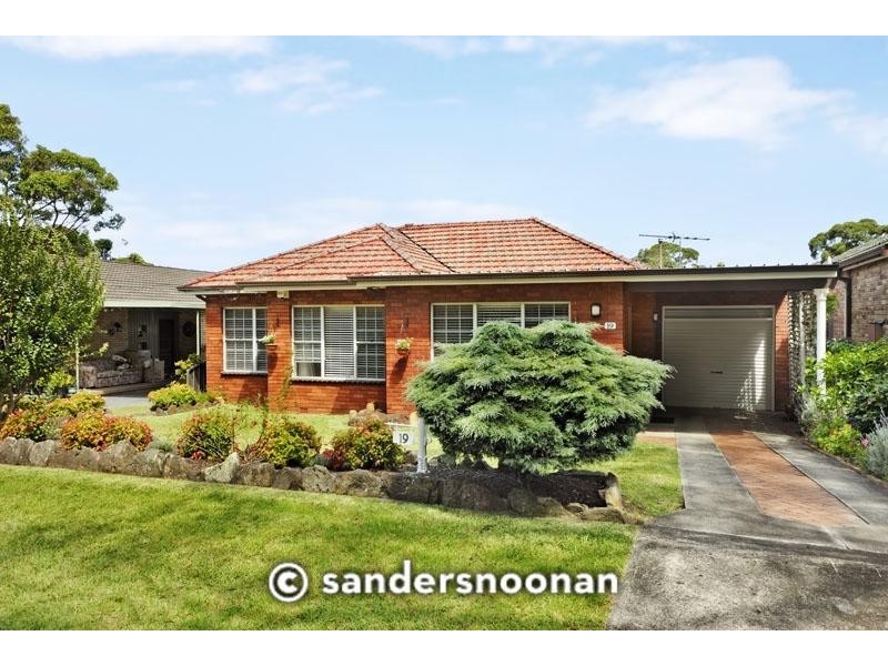 19 Caledonia Street, Peakhurst NSW 2210