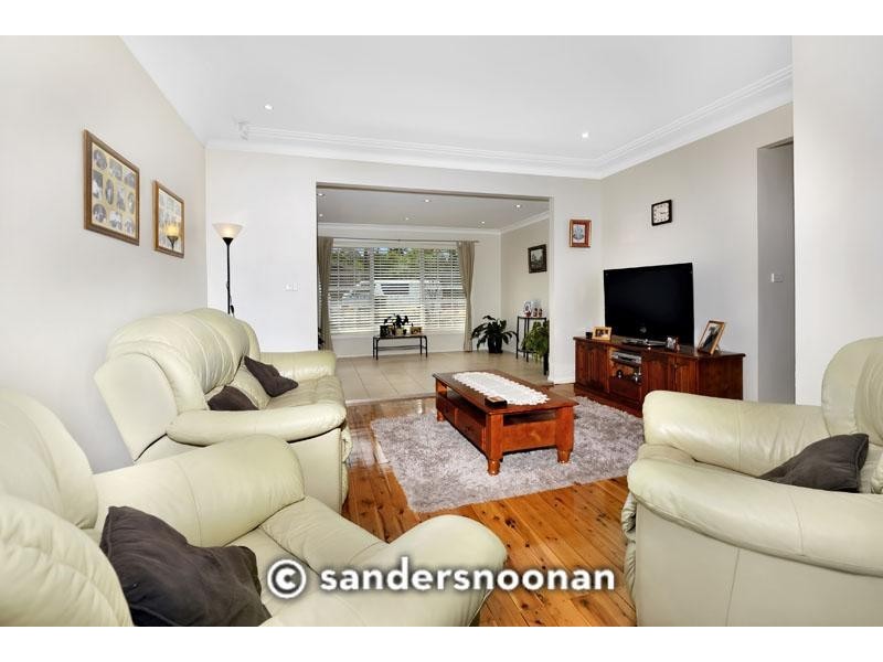 19 Caledonia Street, Peakhurst NSW 2210