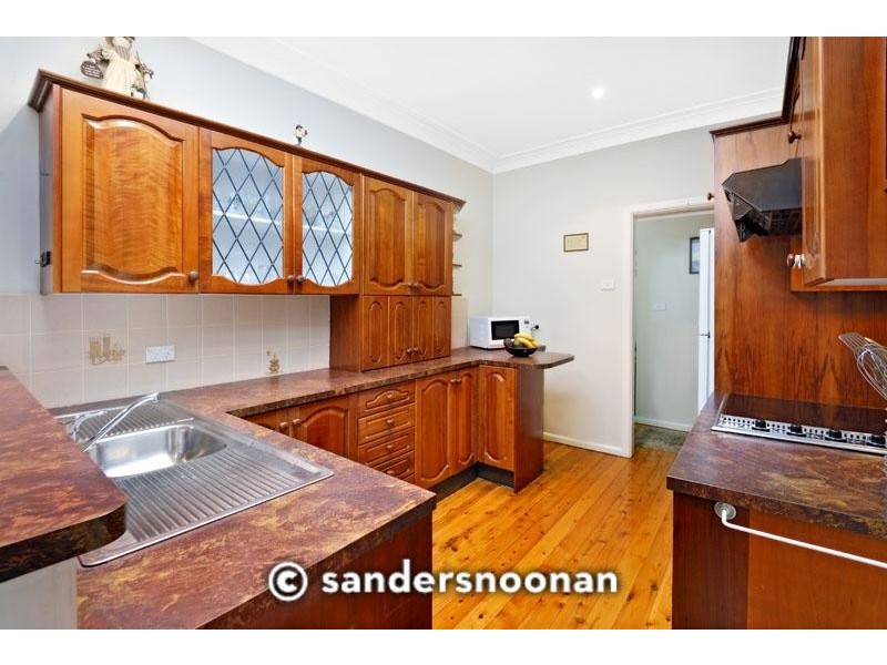 19 Caledonia Street, Peakhurst NSW 2210