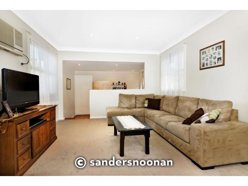 19 Caledonia Street, Peakhurst NSW 2210