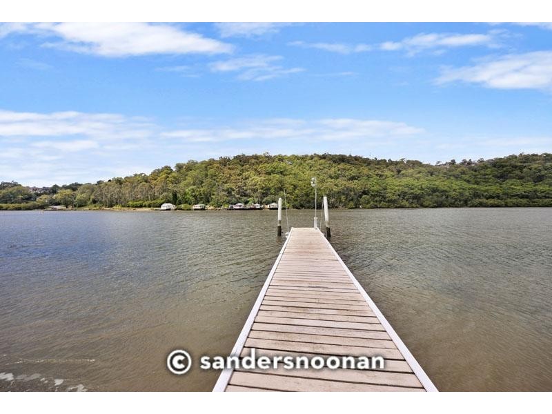 142 Lugarno Parade, Lugarno NSW 2210