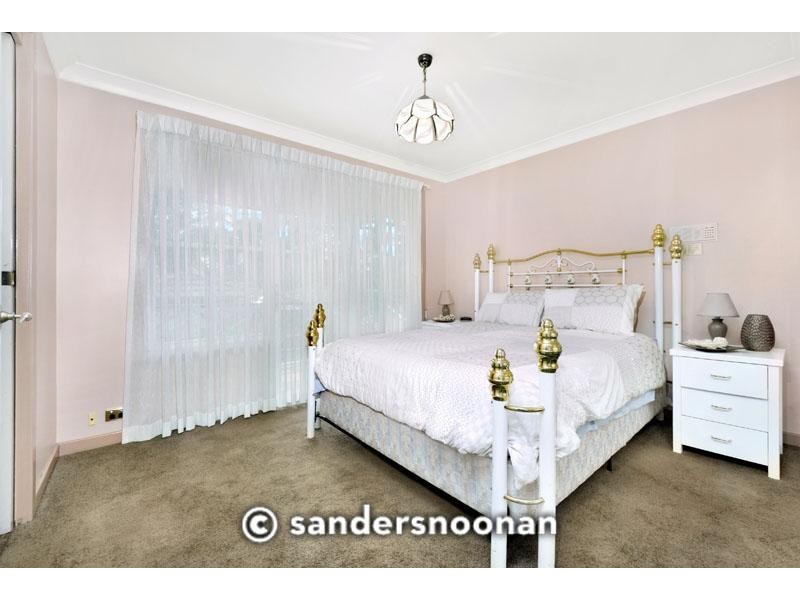 142 Lugarno Parade, Lugarno NSW 2210