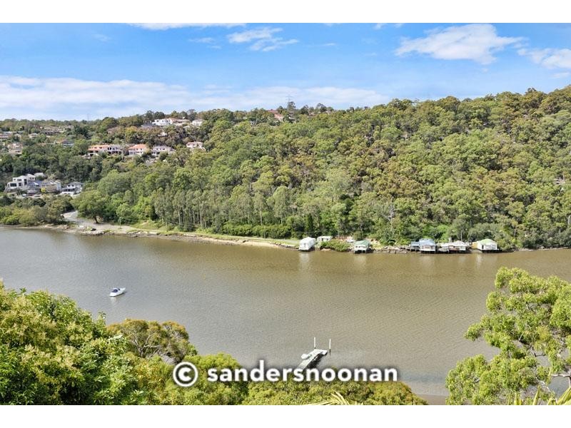 142 Lugarno Parade, Lugarno NSW 2210