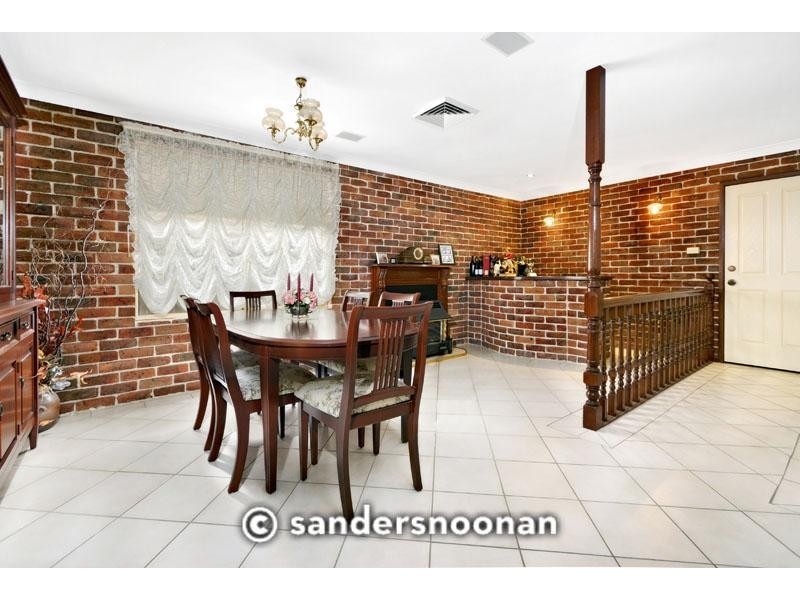 26 Greenlands Avenue, Peakhurst NSW 2210