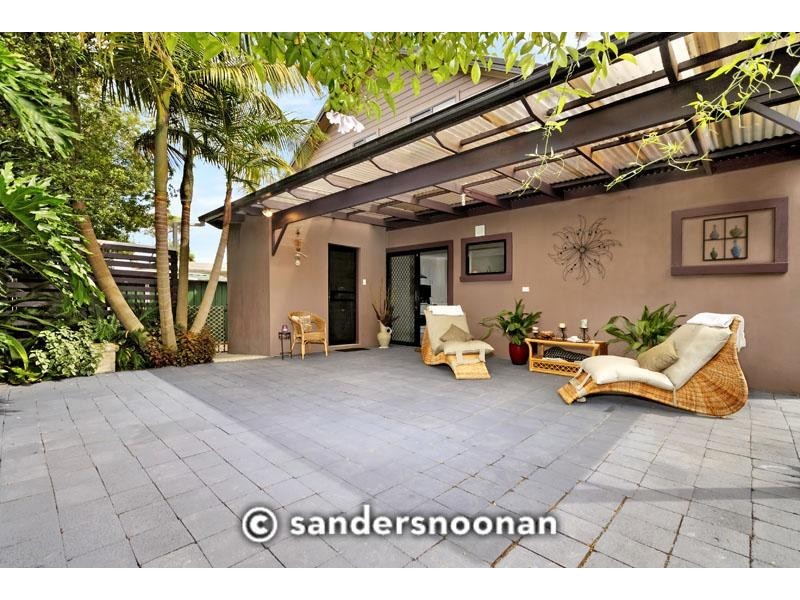 27 Jacques Avenue, Peakhurst NSW 2210