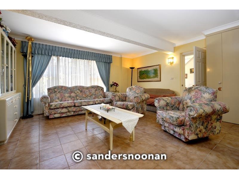 12 Vista Avenue, Peakhurst Heights NSW 2210