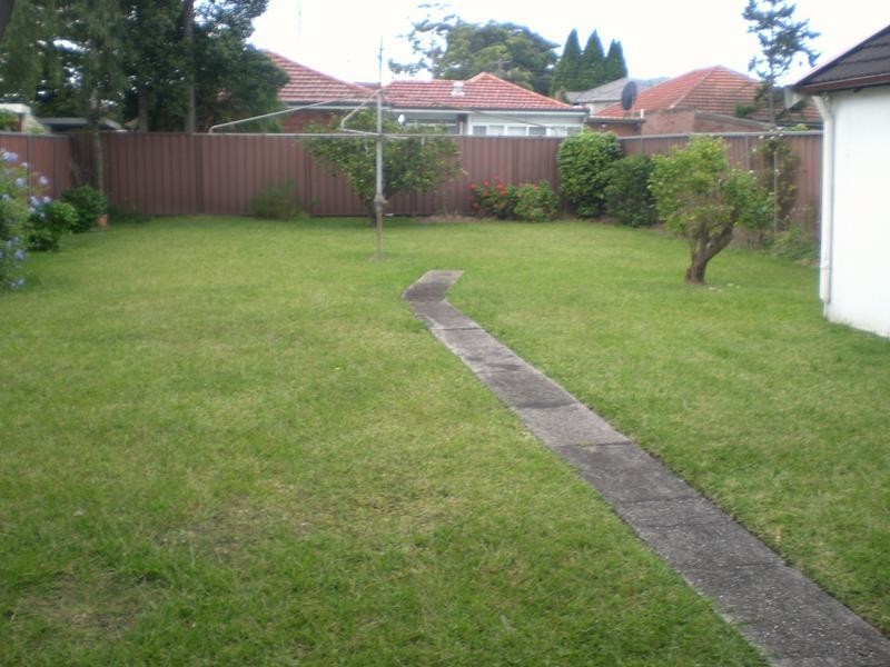 Beverly Hills NSW 2209