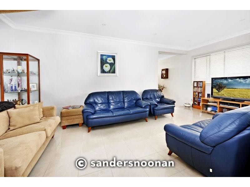 27a Gover Street, Peakhurst NSW 2210