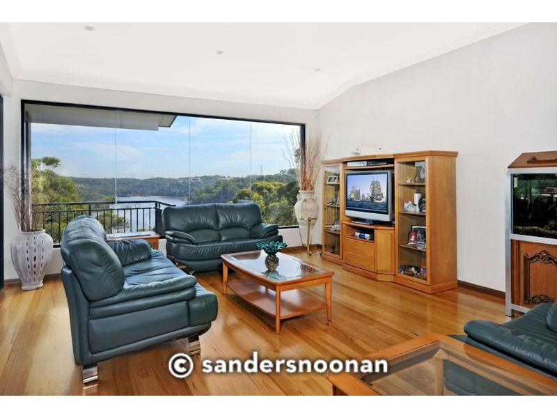 8 Riverside Drive, Lugarno NSW 2210