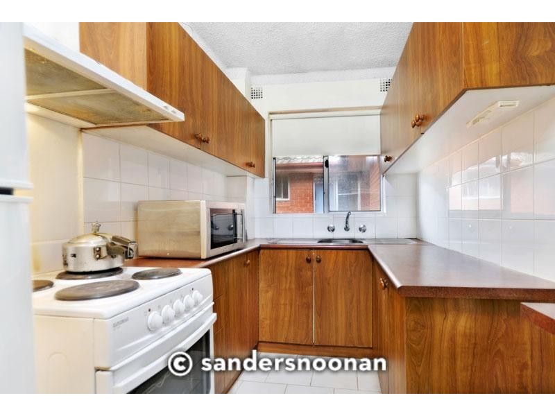 8/25 Romilly Street, Riverwood NSW 2210