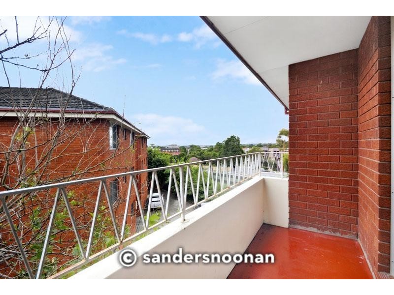 8/25 Romilly Street, Riverwood NSW 2210