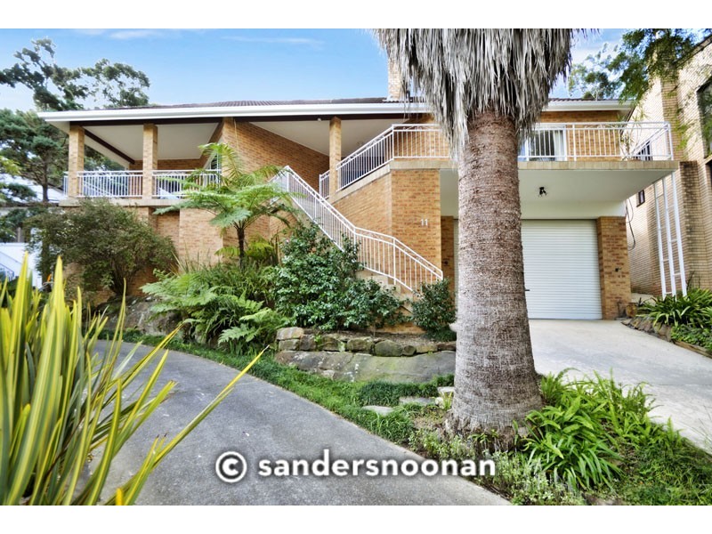 11 Banksia Place, Lugarno NSW 2210