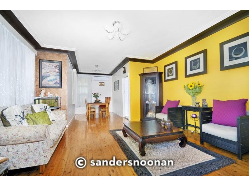 3 Lesley Crescent, Mortdale NSW 2223