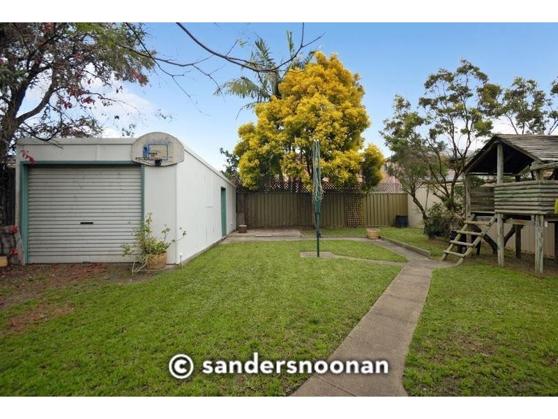 10 Lupin Avenue, Riverwood NSW 2210