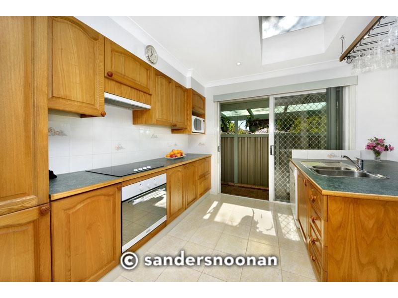 7 Gentian Place, Lugarno NSW 2210