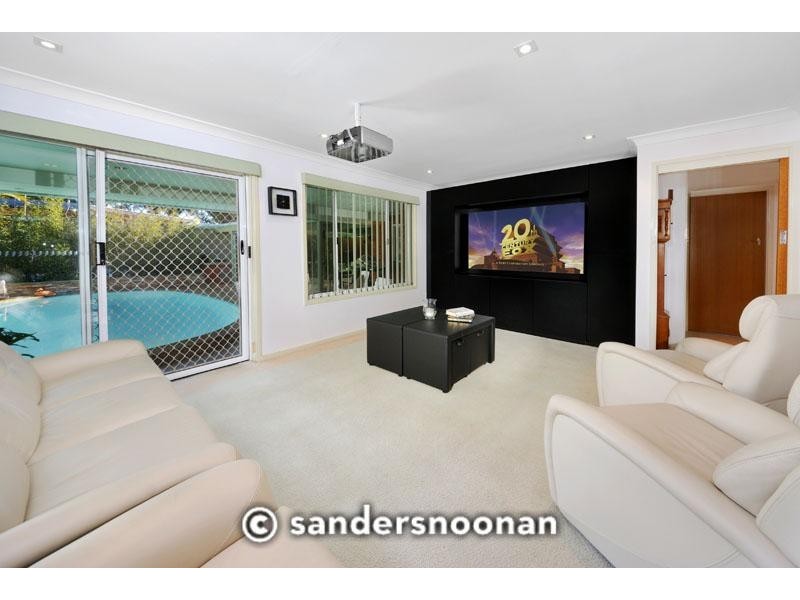 7 Gentian Place, Lugarno NSW 2210