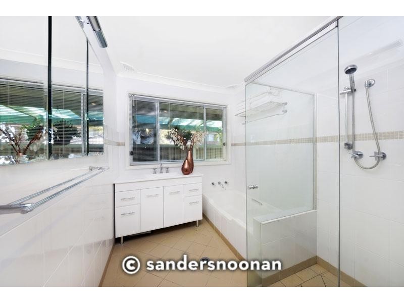 7 Gentian Place, Lugarno NSW 2210