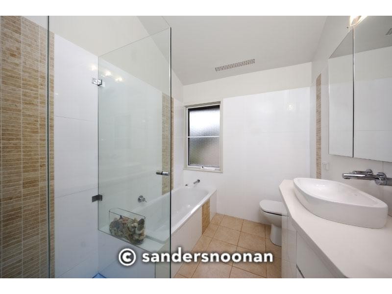 23 Oak Street, Lugarno NSW 2210