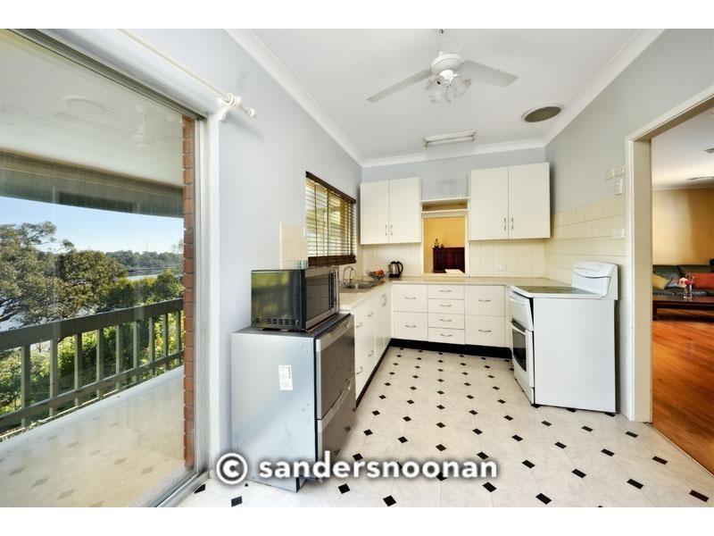 3 Charm Place, Peakhurst NSW 2210