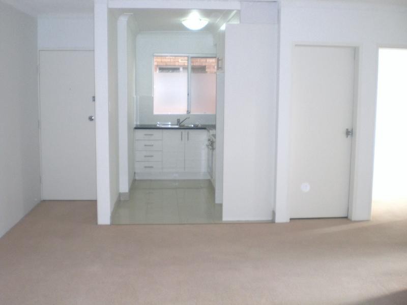 1/21 Romilly Street, Riverwood NSW 2210