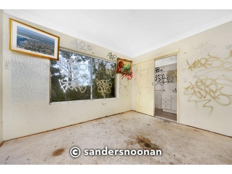 17 Elm Street, Lugarno NSW 2210