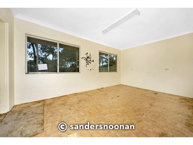 17 Elm Street, Lugarno NSW 2210