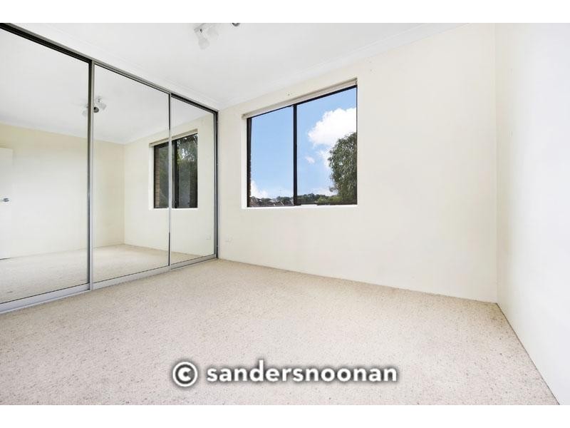 12/20 Martin Place, Mortdale NSW 2223